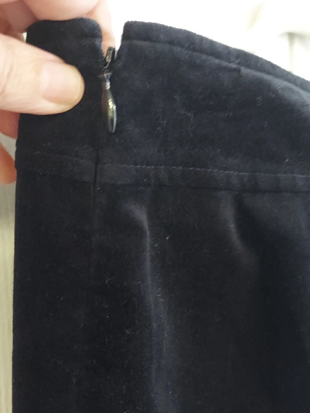 Talbots Skirt, Size 12, Black Velvet Mini, Side Zipper